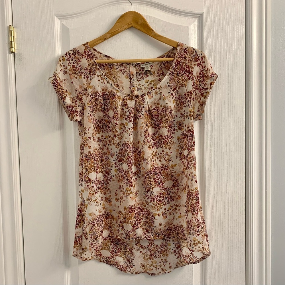 Floral Dynamite T Shirt Size small.